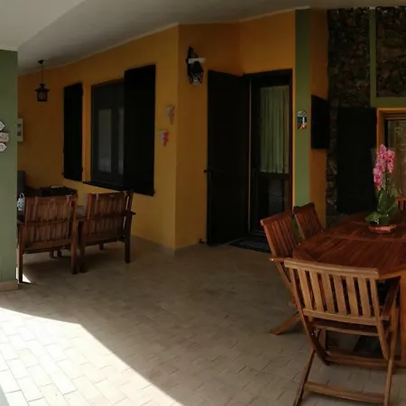 Casa Alessia בית נופש *